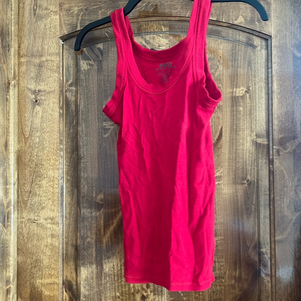 Easy Standard red tank size M